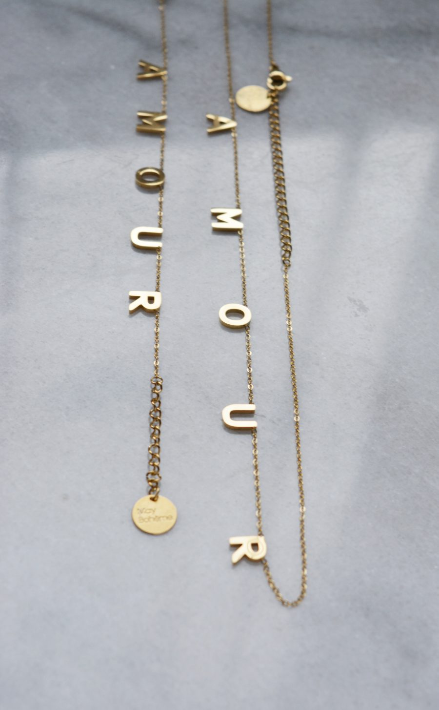 Collier L’AMOUR – Collier fin mot AMOUR dorée acier inoxydable – Image 3